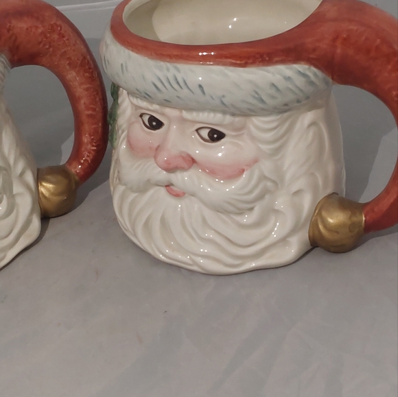 Pair of Vintage Fitz and Floyd Santa Mugs - Picture 2 of 5